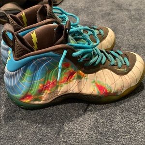 Weatherman foams